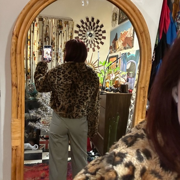 Vintage 90s fuzzy faux fur cropped chunky jacket S leopard cheetah - Picture 12 of 12